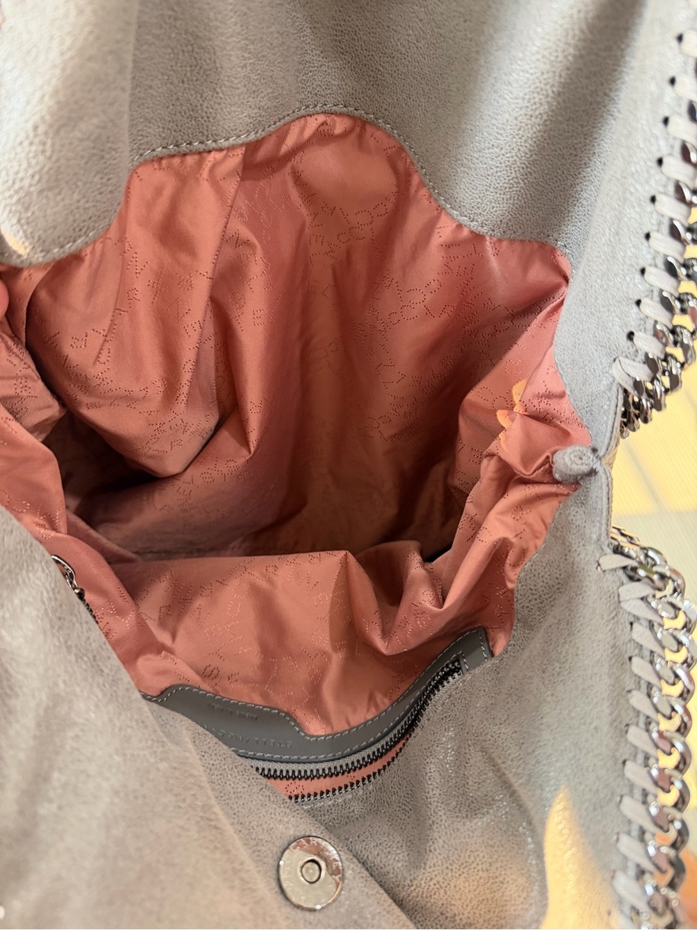 Stella McCartney Falabella Medium Leather Shoulder Bag - Picture 8 of 11